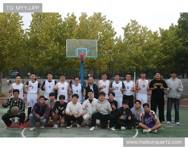 以篮球为核心探讨团队协作精神与个人竞技能力融合发展的时代价值 以篮球为核心探讨团队协作精神与个人竞技能力融合发展的时代价值