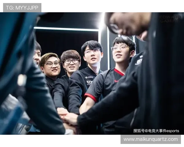 EDG在大师赛中的团队协作表现分析与精彩瞬间回顾