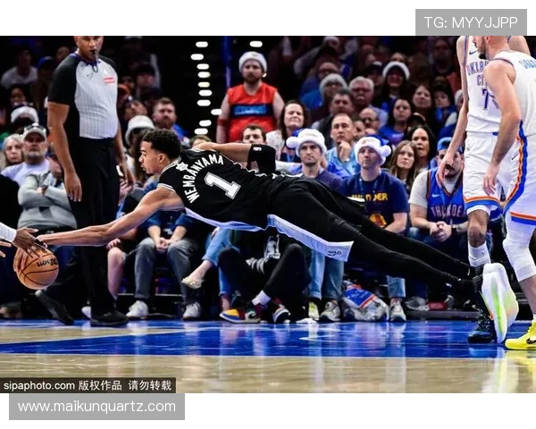 雷霆强势迎战马刺新星崛起巅峰对决点燃新赛季激情