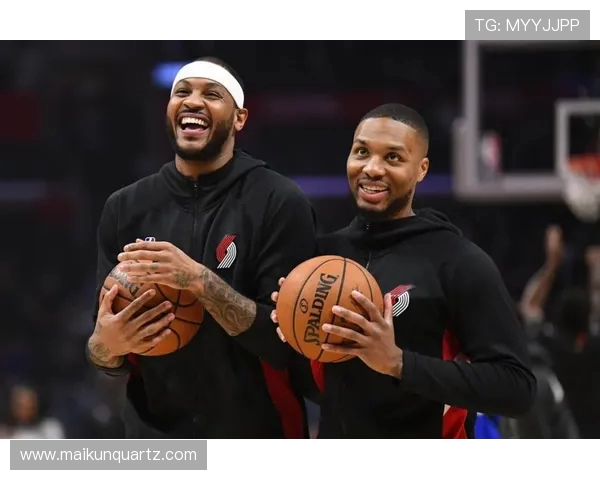 勇士与开拓者阵容对比分析揭示球队实力与战术特点 勇士与开拓者阵容对比分析揭示球队实力与战术特点